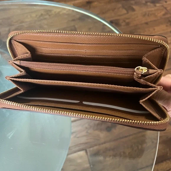 Coach Brown Leather Wallet - Picture 2 of 4